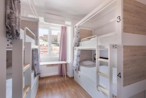 Отель Goodmorning Solo Traveller Hostel  Лиссабон